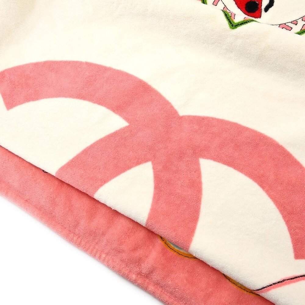Chanel Valentine Beach Towel Pink Small Good 142997 - Picture 3 of 4